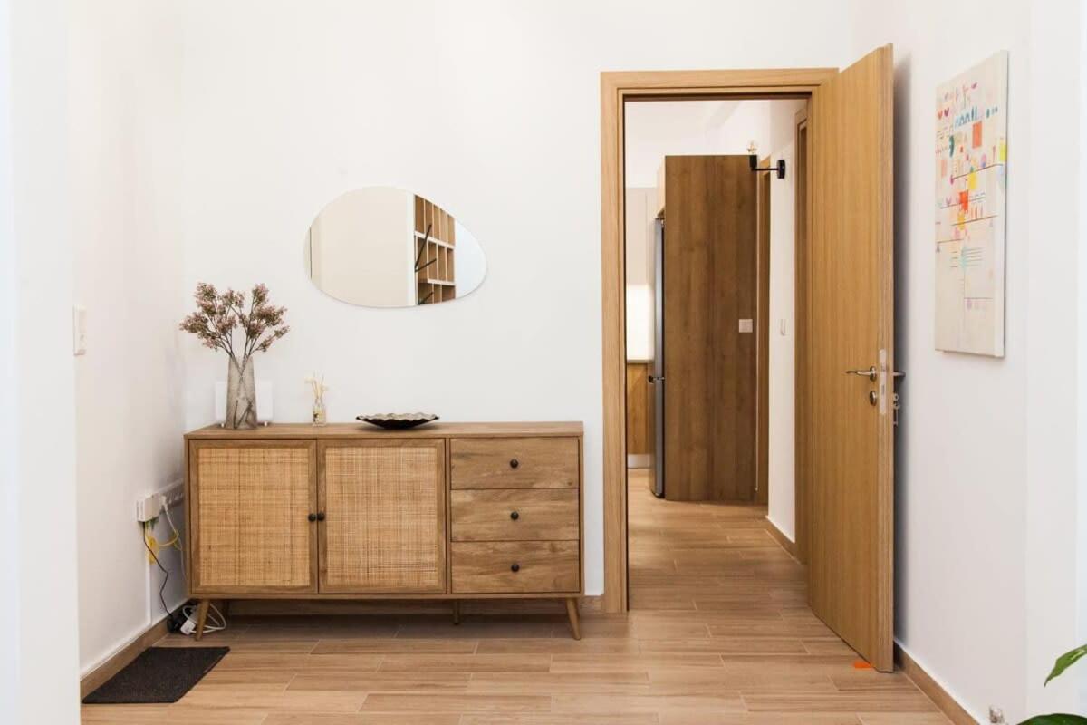 Beautiful New Apartment In Petralona Athen Eksteriør bilde