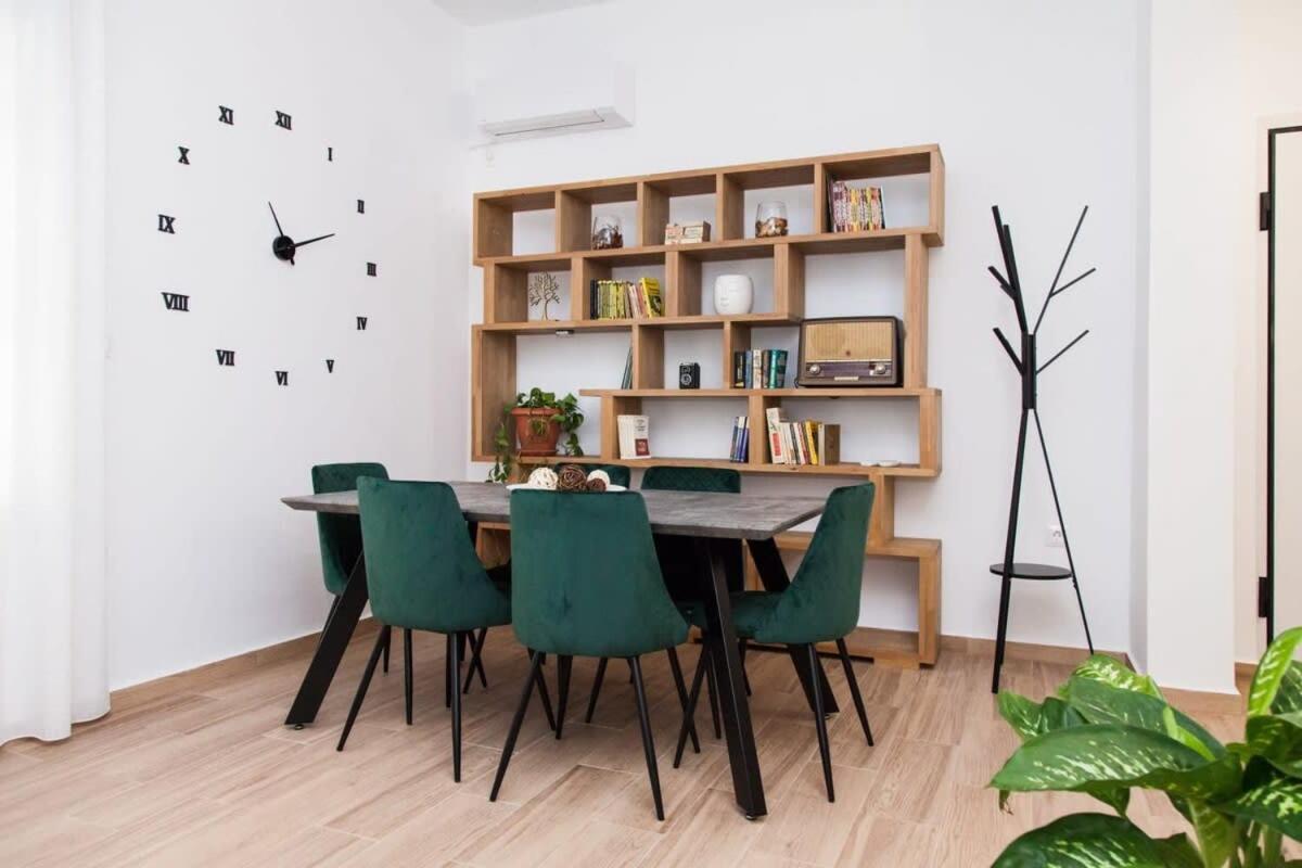Beautiful New Apartment In Petralona Athen Eksteriør bilde
