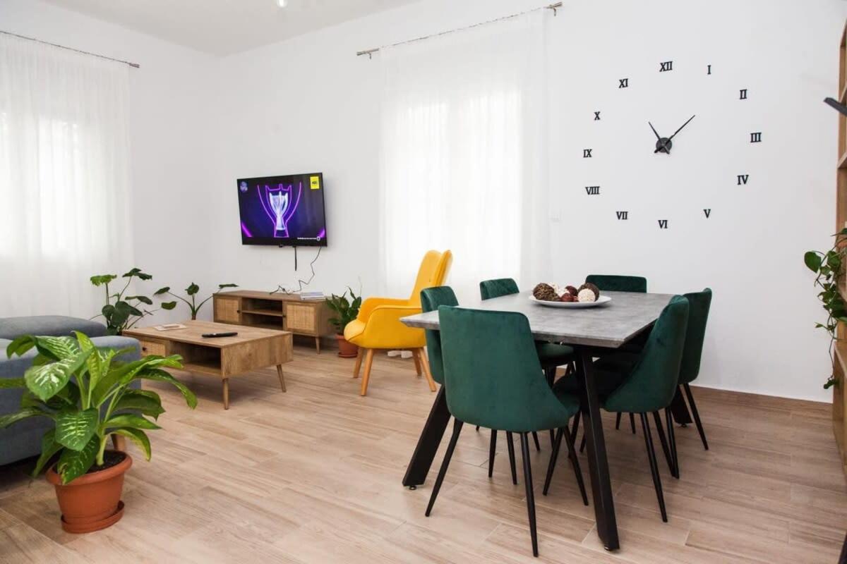 Beautiful New Apartment In Petralona Athen Eksteriør bilde